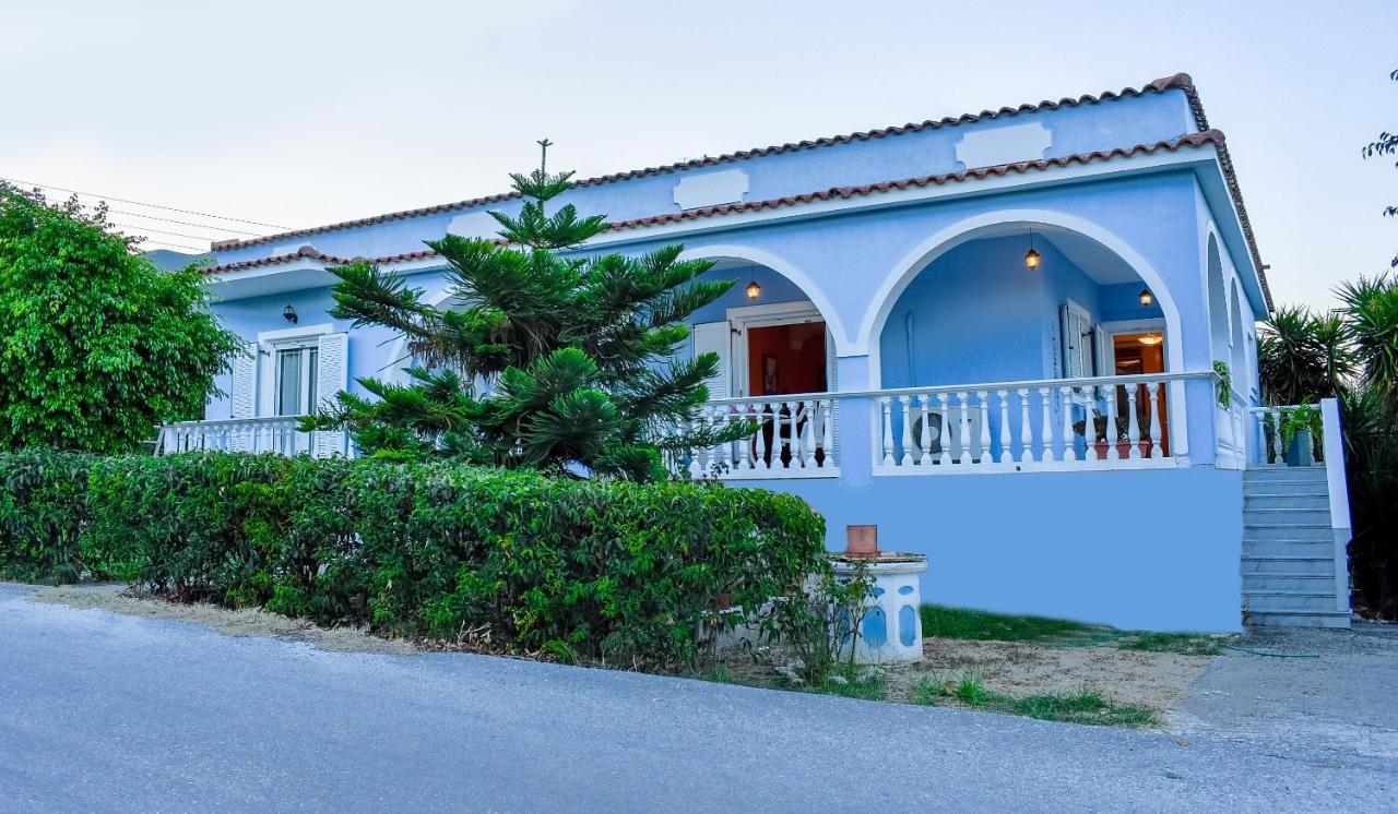 Vicky's Village Private House